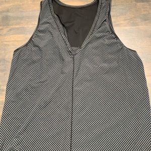 Lululemon workout tank